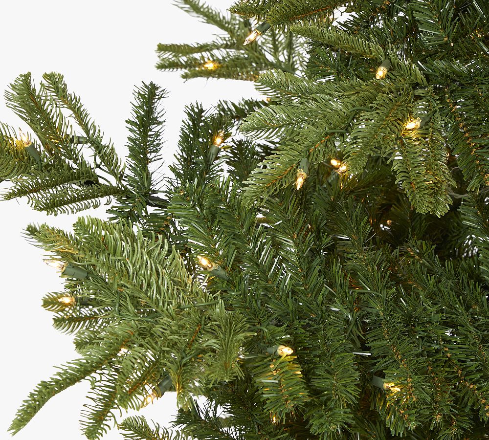 Lit Washington Spruce Faux Christmas Tree  sgtnighsdesigns