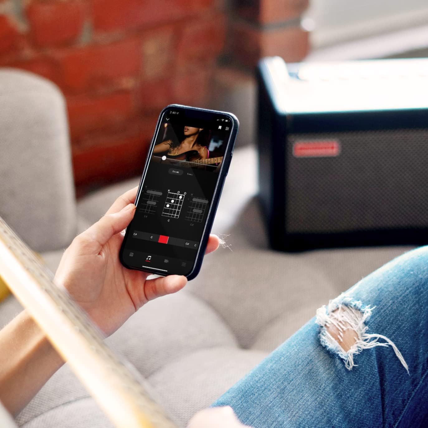 40-Watt Combo Practice Guitar Amplifier Electric Bass and Acoustic Guitar Amp with Spark Mobile App – Pearl