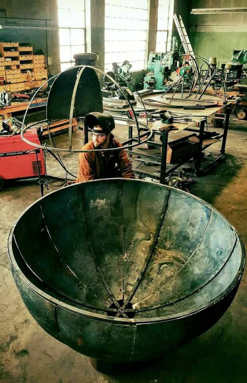 2026 5 ft Death Star fire Pit