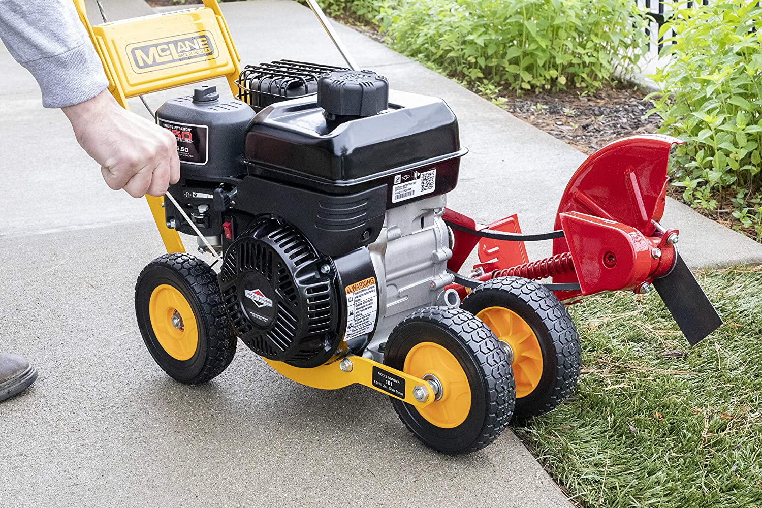 2026 101-5.5GT-7Gas Powered Lawn Edger, 5.50 Gross Torque/3.5 HP B&S Engine 7′′ Wheels