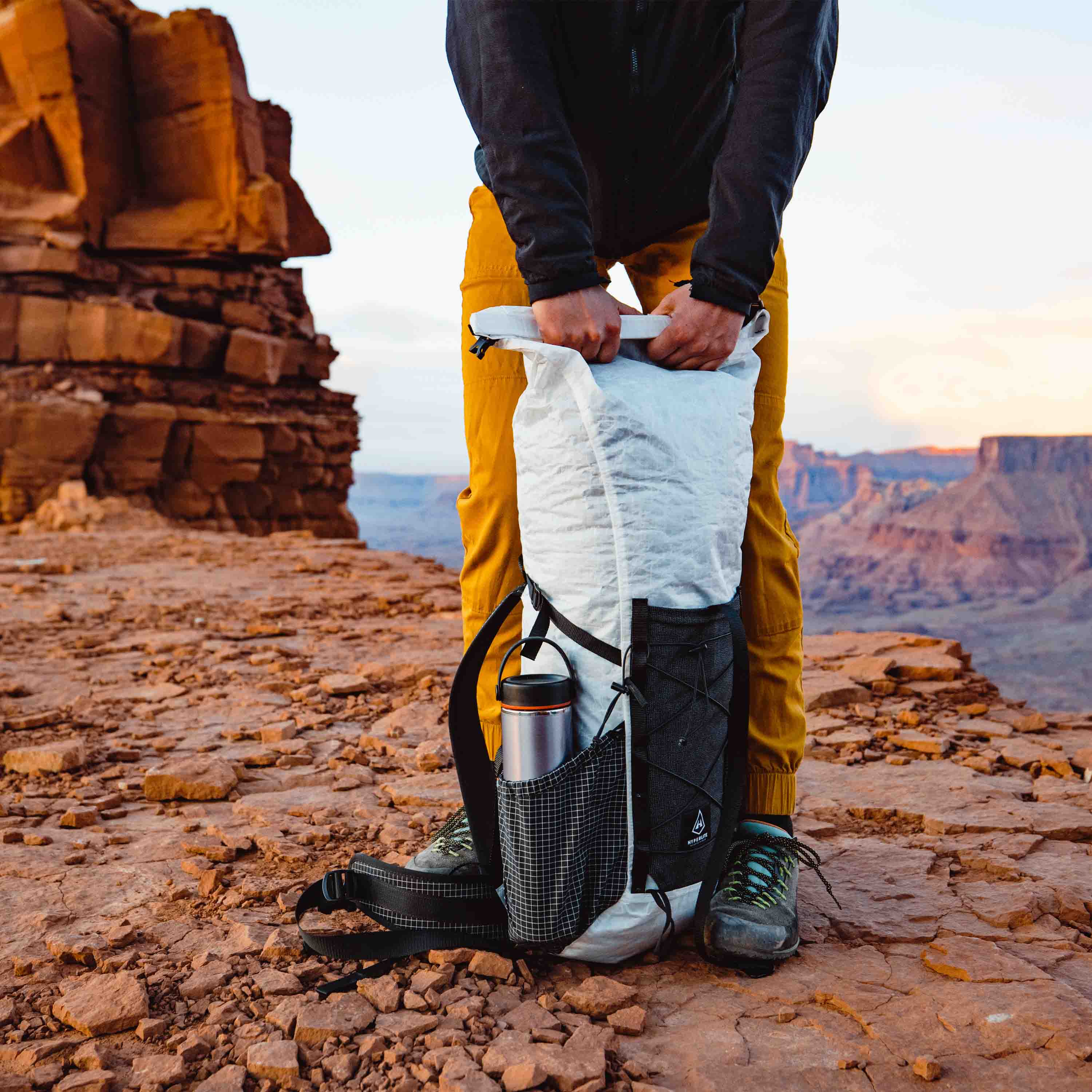 Elevate 22 – Versatile Day Hiking Pack with Hydration Access