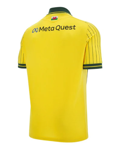 Wrexham AFC 2025/26 (Away)