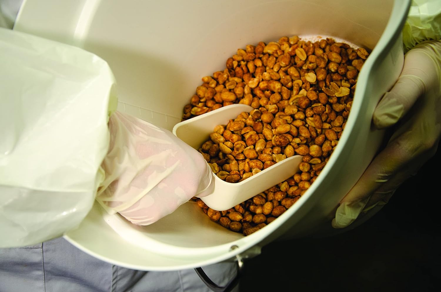 2026 Multi-Purpose Walk Behind Push Spreader 3039632R Grounds Keeper, 100 Pound Capacity, Multi Use Tool for Grass Seed, Salt, De-Icer, Fertilizer and Seeds