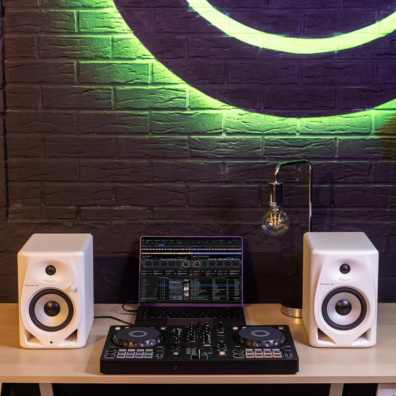 DDJ-FLX4 2-Deck Controller – Graphite