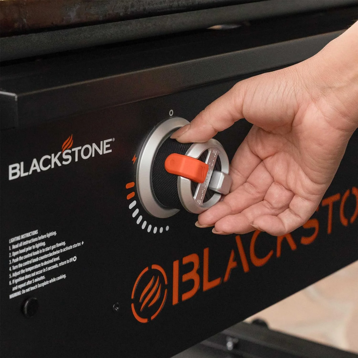 2026 28 Inch Blackstone Griddle 2080 with Hood XL Griddle Original 3-Burner Outdoor Flat Top Grill, with Blackstone Griddle Accessories, Seasoning, and Wholesalehome Gloves and Cloth