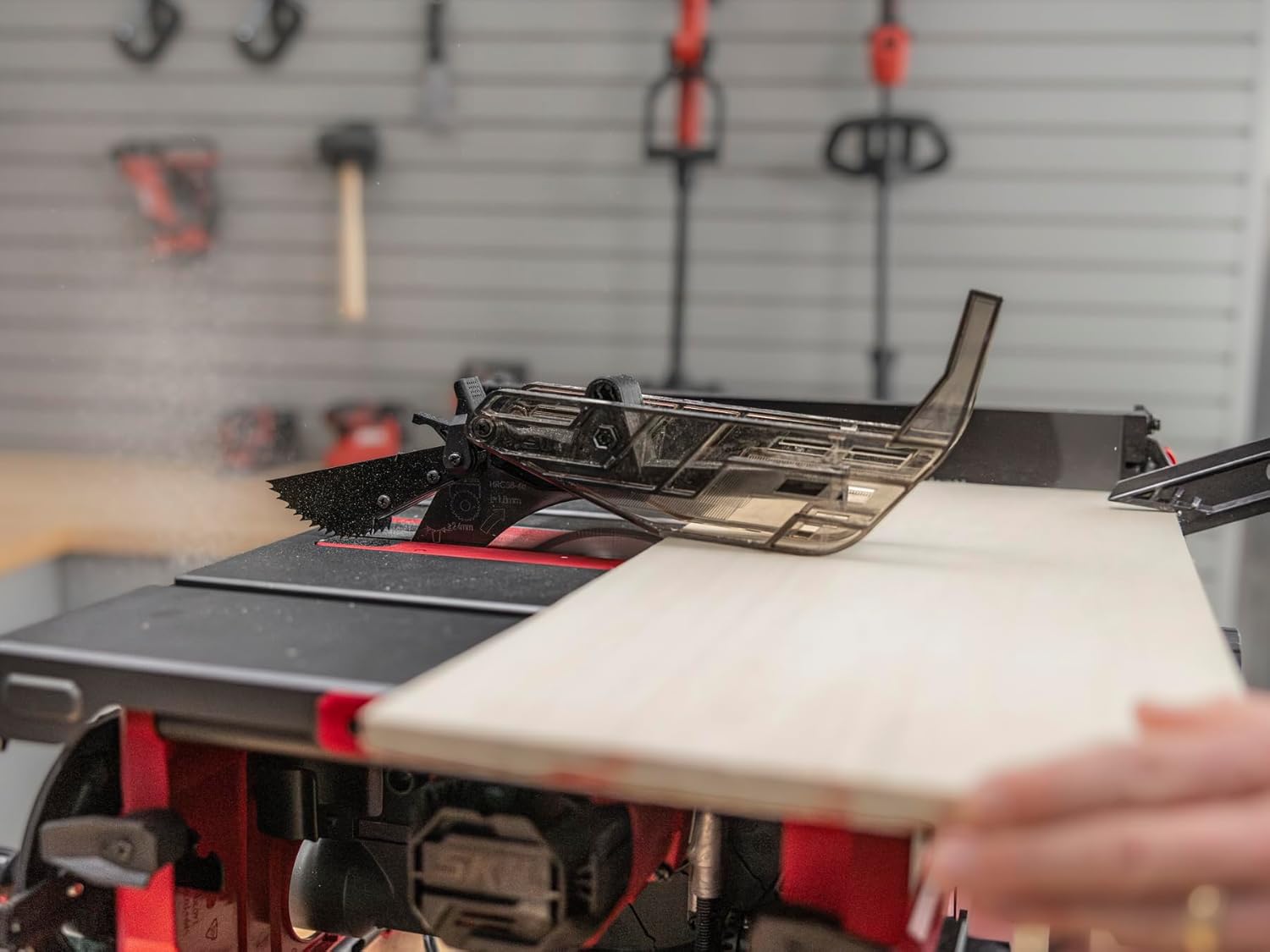 15 Amp 10′′ Jobsite Table Saw with Folding Stand