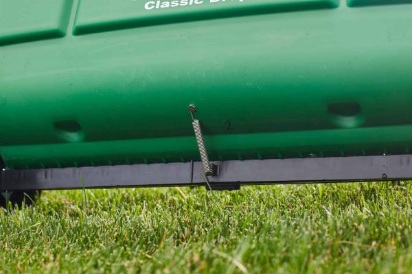 Scotts 32-lb Turf Builder Classic Drop Fertilizer Spreader