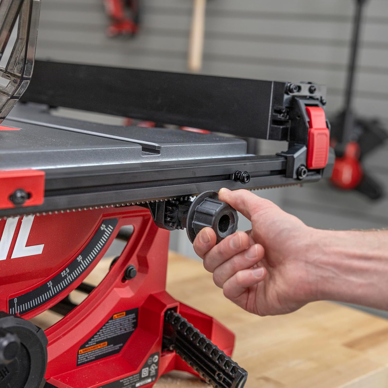 15 Amp 10′′ Jobsite Table Saw with Folding Stand