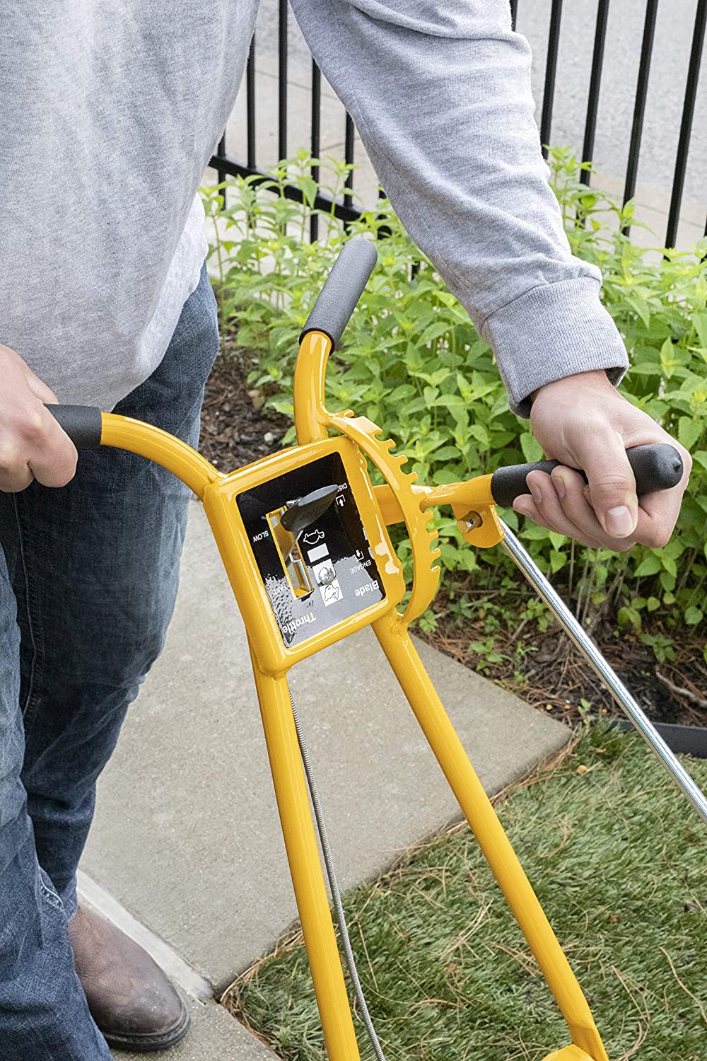 2026 101-5.5GT-7Gas Powered Lawn Edger, 5.50 Gross Torque/3.5 HP B&S Engine 7′′ Wheels