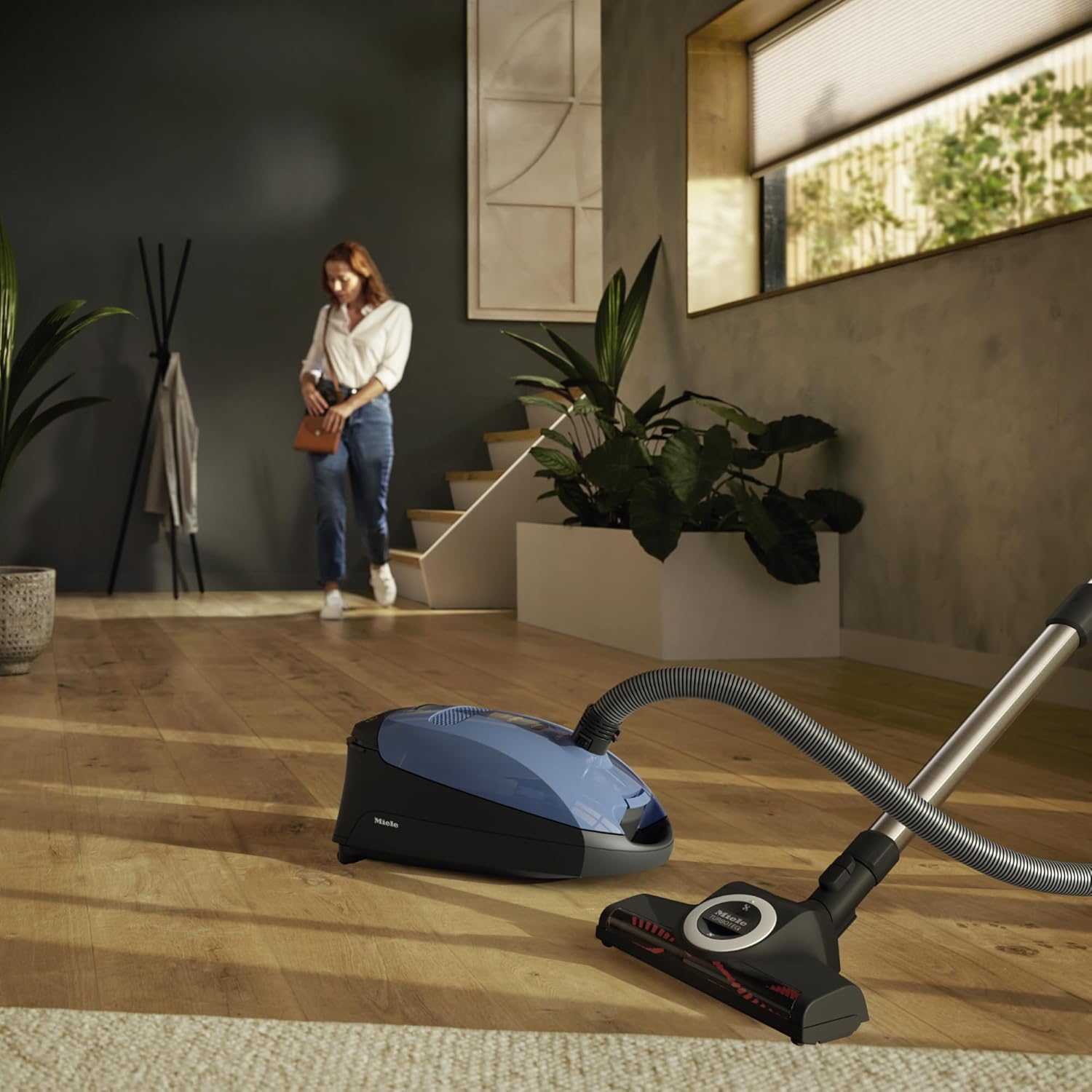 Classic C1 Turbo Team Bagged Vacuum – Tech Blue