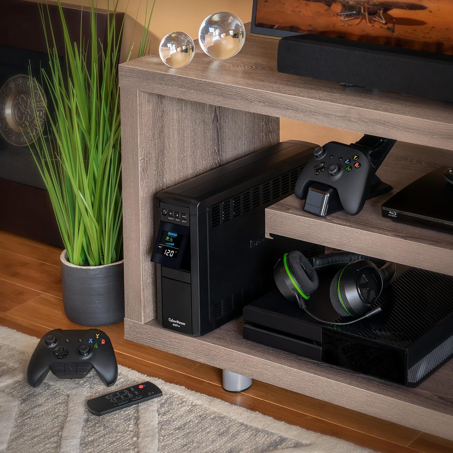 CP1500PFCLCD 1500VA Sinewave UPS System