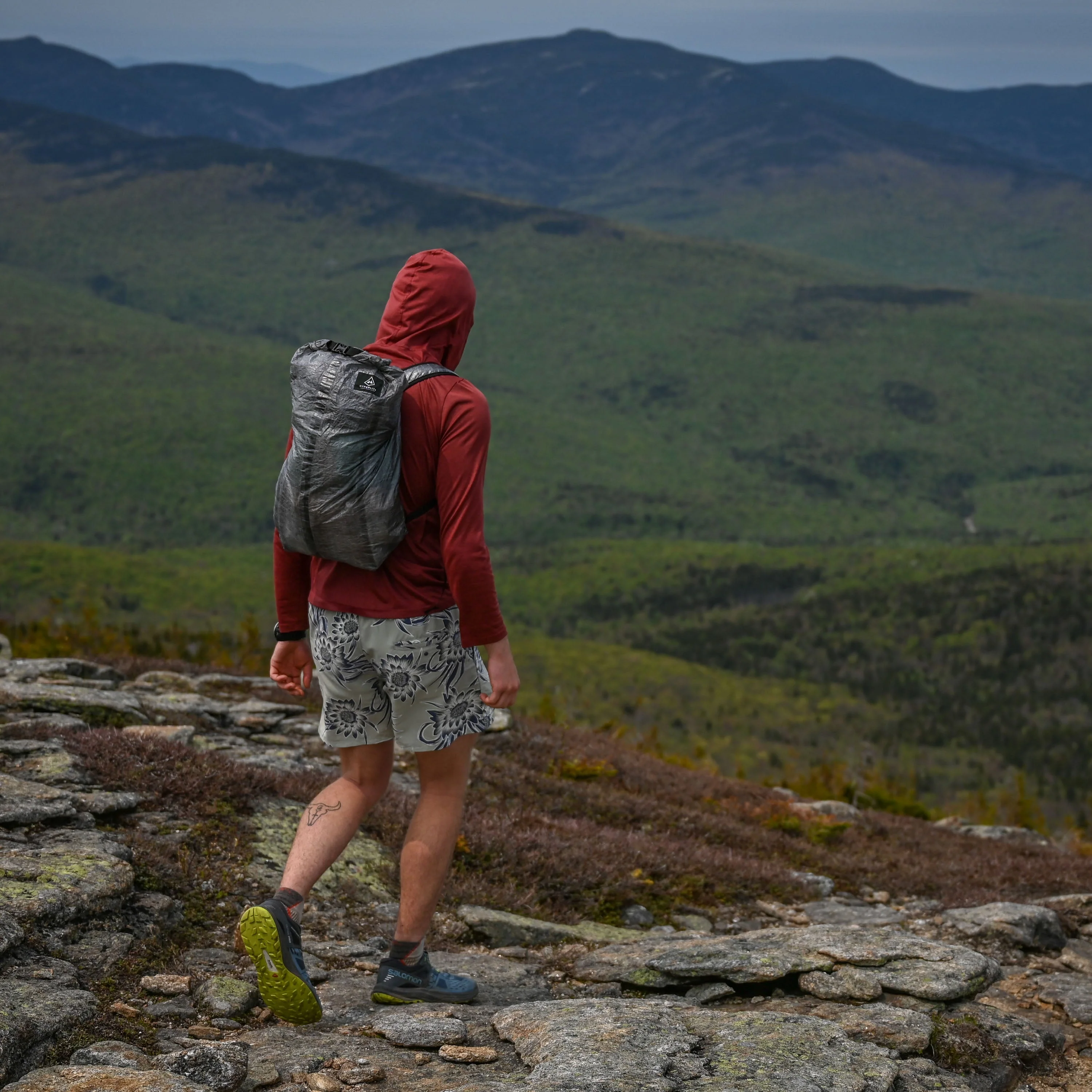Stuff Pack 30 – Ultralight, Packable Gear for Peak Bagging Missions