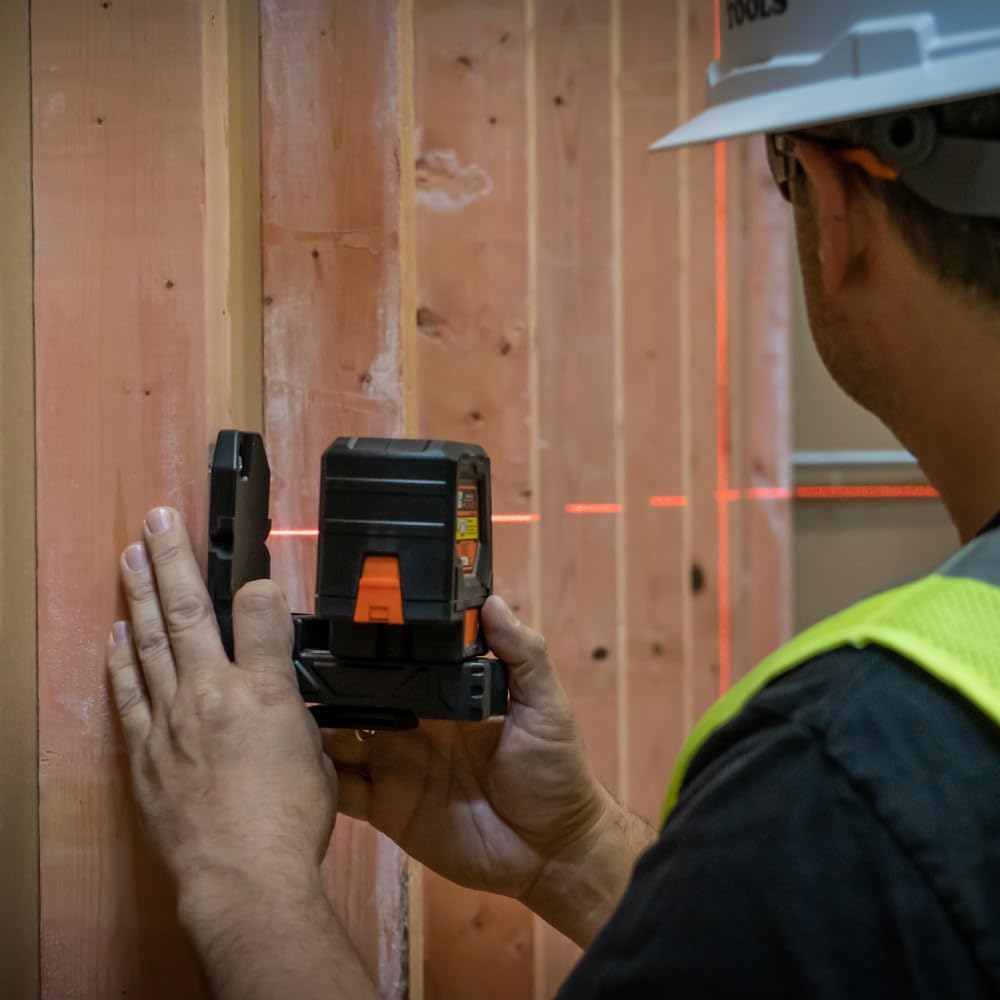 Klein Tools 93LCLS Laser Level, Self Leveling, Cross Line Level with Plumb Spot and Magnetic Mounting Clamp