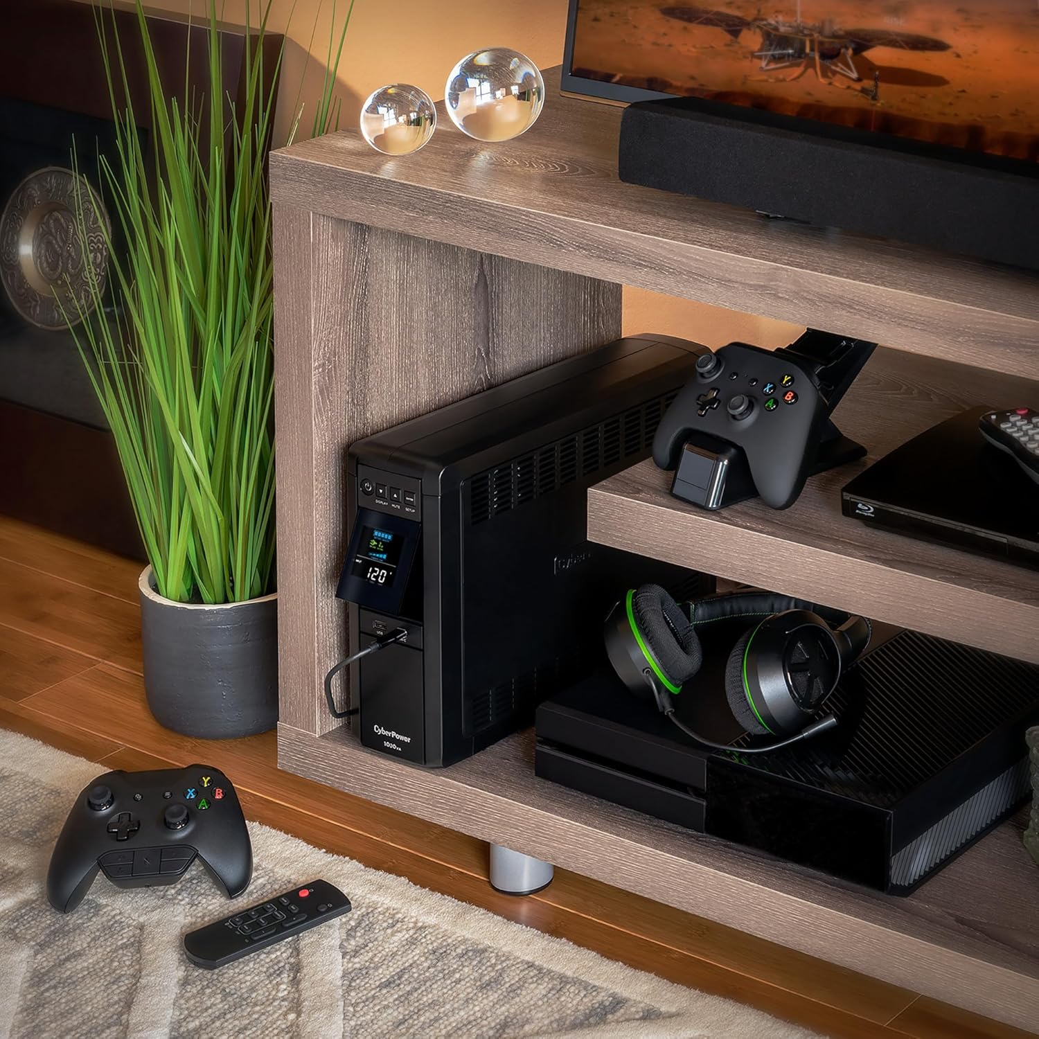 CP1500PFCLCD 1500VA Sinewave UPS System