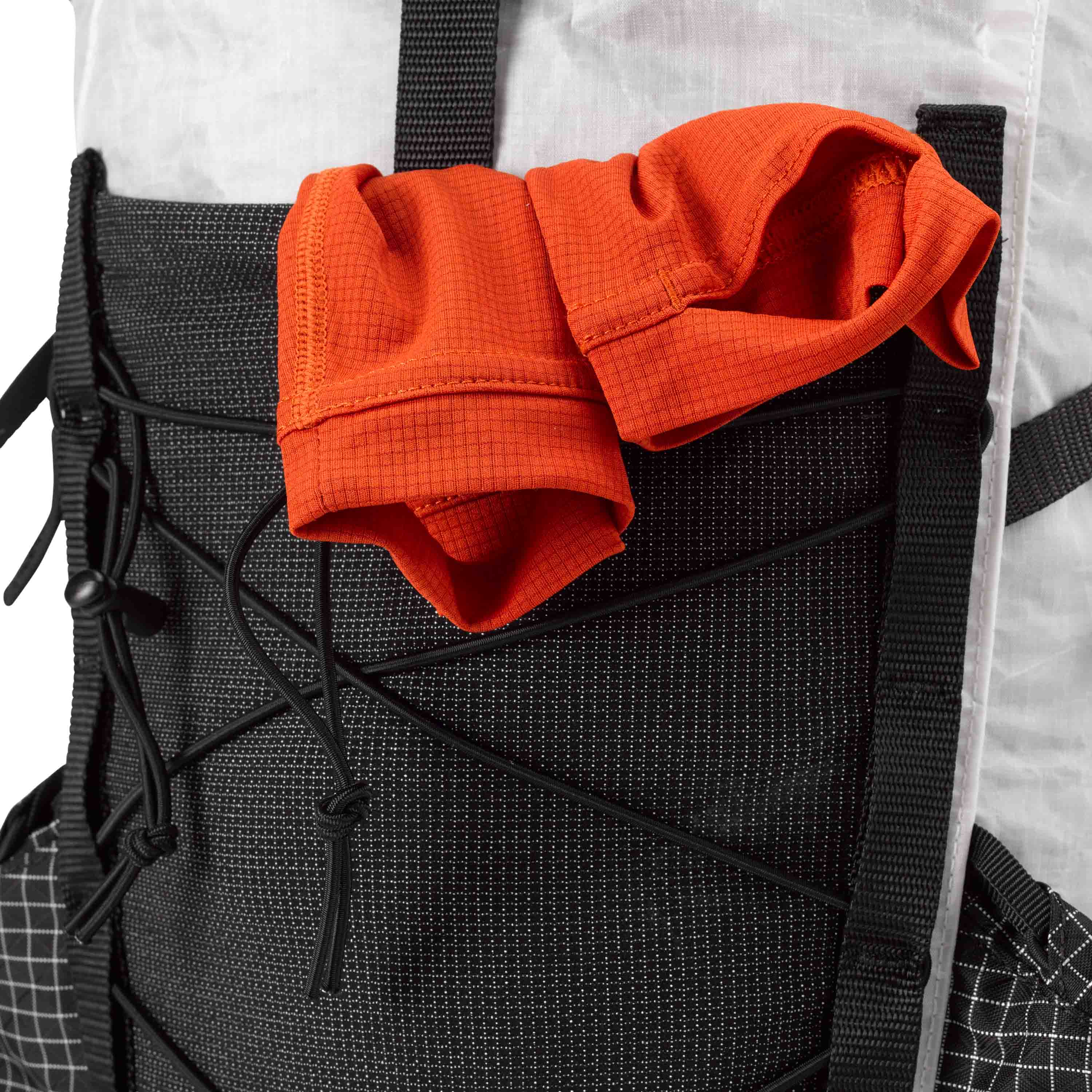 Elevate 22 – Versatile Day Hiking Pack with Hydration Access