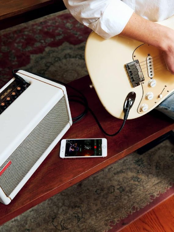 40-Watt Combo Practice Guitar Amplifier Electric Bass and Acoustic Guitar Amp with Spark Mobile App – Pearl