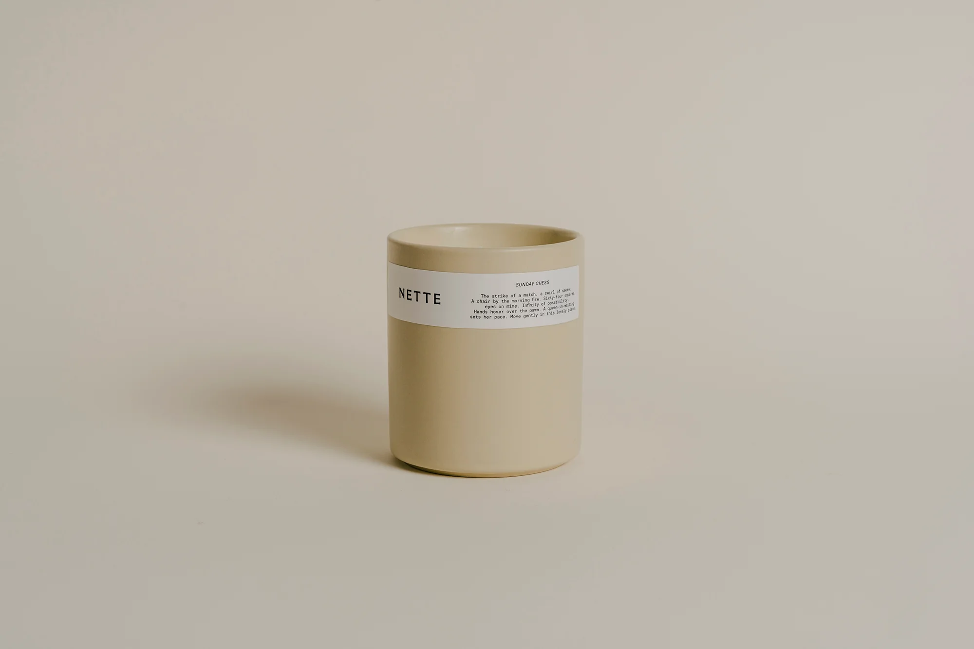 Sunday Chess Scented Candle